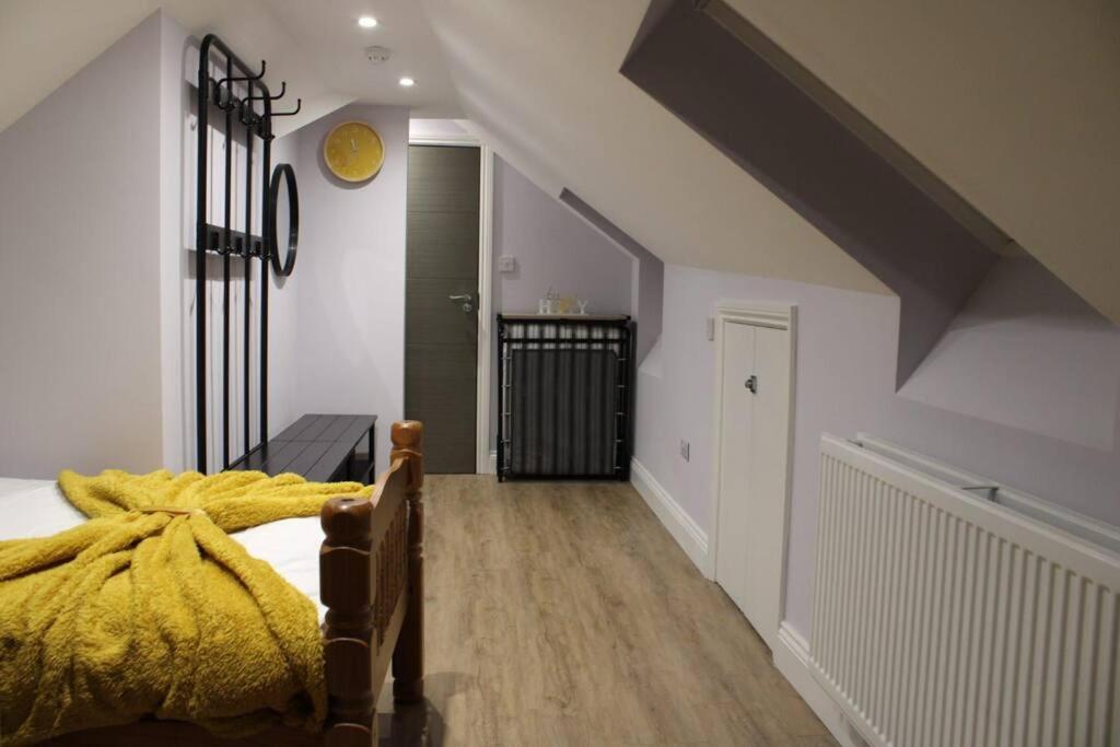 5 Star Apartment Londra Exterior foto